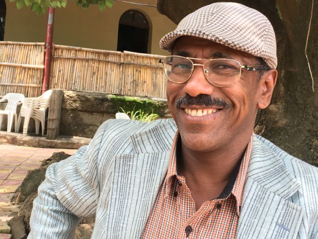 ተጋዳላይ፣ድምፃውን ተዋሳእን ገብረስላሰ ብርሃነ (ሽሙየ)