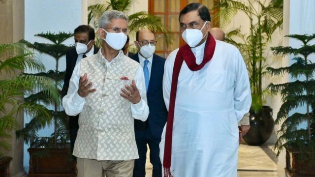 ඉන්දීය විදේශ අමාත්ය එස්. ජයිශංකර් මුදල් අමාත්ය බැසිල් රාජපක්ෂ සමග