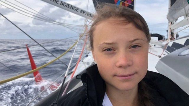 Greta Thunberg em barco