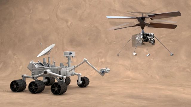 不同于好奇号探测器艰苦旅程，像机智号这样的小型直升机（右）尝试了另一种探索外星的方式（Credit: Devromb/Getty Images）(photo:BBC)