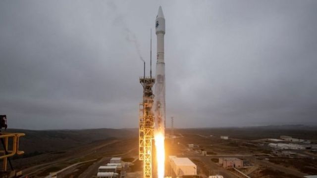 கலிஃபோர்னியாவில் ஏவப்பட்ட லேண்ட்சாட்