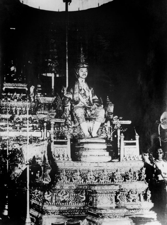 king rama vii