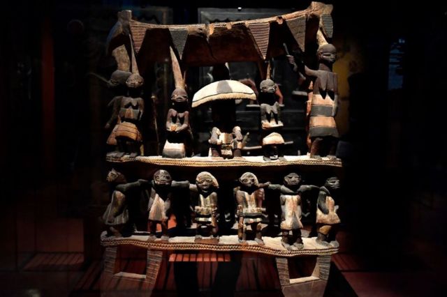 Royal Seat of the Kingdom of Dahomey from the early 19th century is pictured, on June 18, 2018 at the Quai Branly Museum-Jacques Chirac in Paris. - Benin is demanding restitution of its national treasures that had been taken from the former French colony Dahomey (current Benin) to France and currently are on display at Quai Branly, a museum featuring the indigenous art and cultures of Africa.