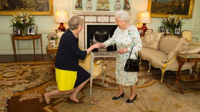 زارت تيريزا ماي قصر باكنغهام عندما أصبحت رئيسة للوزراء في عام 2016