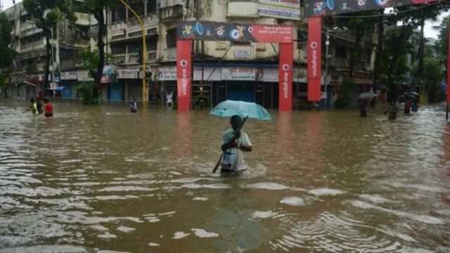 मुंबई बारिश
