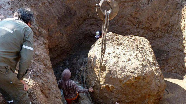 Huge meteorite found in Argentina