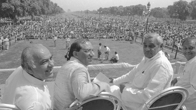 मदनलाल खुराना, विजय कुमार मल्होत्रा, अटल बिहारी वाजपेयी