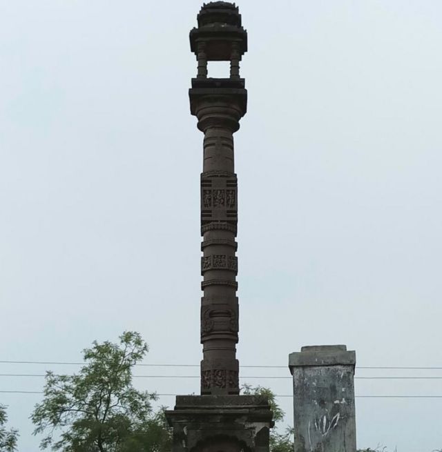 पैठणमधील तीर्थस्तंभ