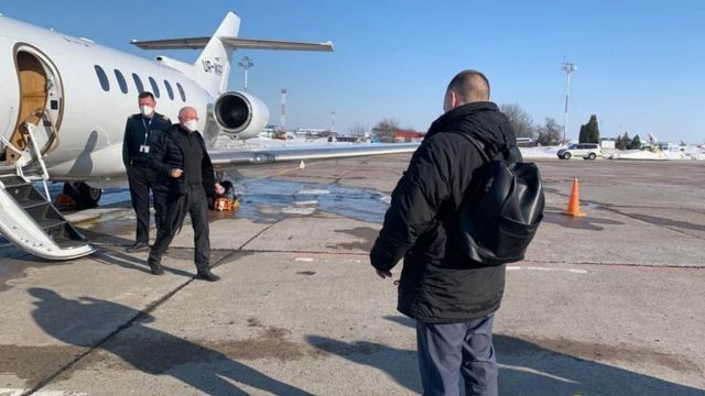 літак