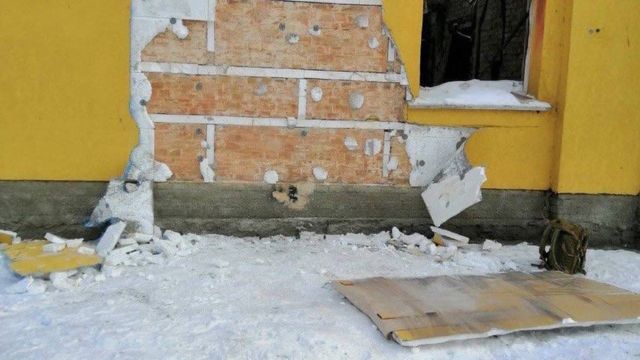 У Гостомелі зрізали графіті Бенксі. Як це сталось і що буде з малюнком ...