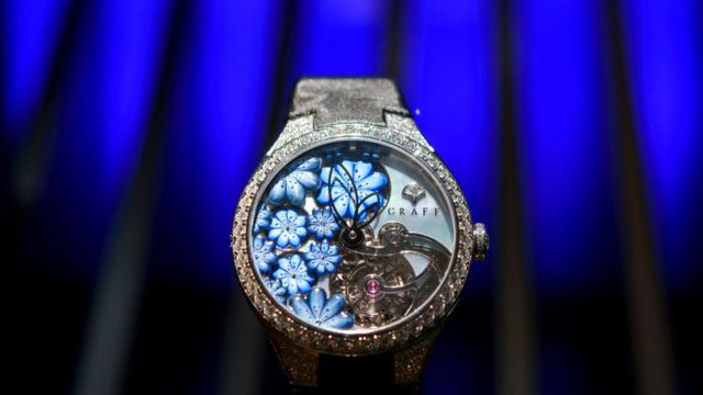 recoger organizar Remisión Nuevos Rolex, relojes inteligentes híbridos y joyas centenarias: cómo es  Baselworld, la feria de relojes de lujo más grande del planeta (y que se  niega a morir frente a la competencia de