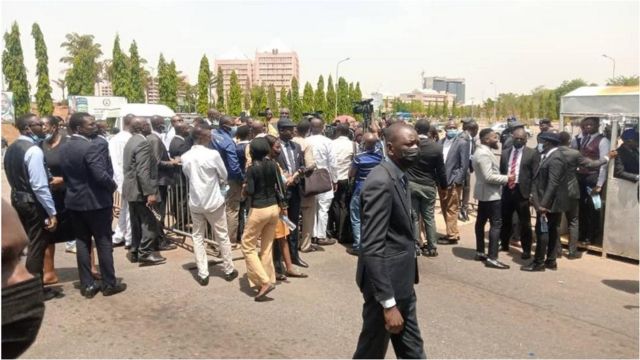 JUSUN strike update today: FG, staff union to meet as Nigeria judiciary  paralyze - BBC News Pidgin