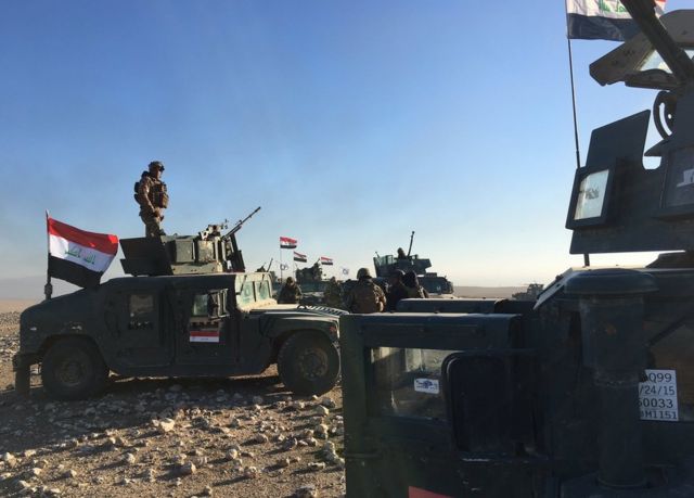 Tropas iraquíes cerca de Mosul