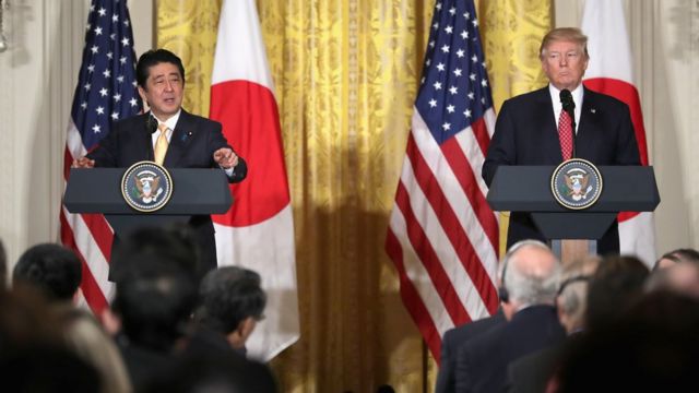 日本首相安倍晉三在白宮首次舉行高峰會