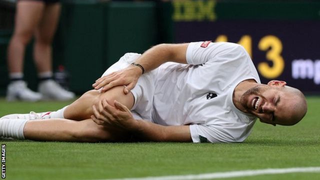 Wimbledon 2021: Federer through as Mannarino retires in fifth set – as it  happened, Wimbledon