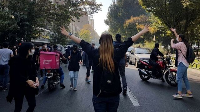 اعتراض در تهران، اول اکتبر