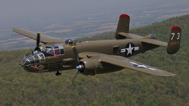 Американский бомбардировщик Второй мировой войны "Mitchell В-25"