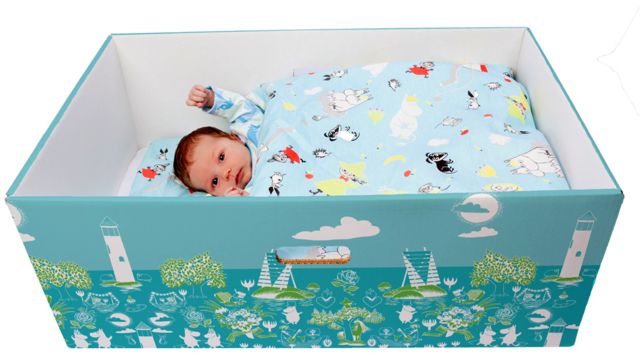 Why babies all over the world are now sleeping in boxes