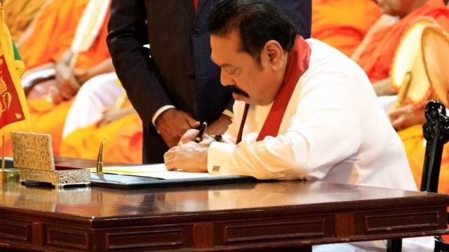 மஹிந்த ராஜபக்ஷ