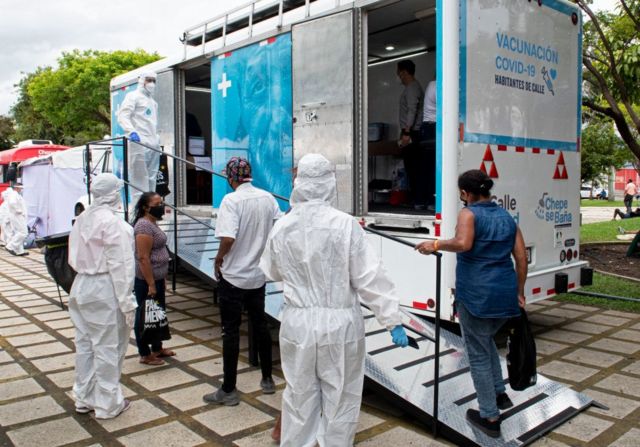 Programa de vacunación contra la covid-19 dirigido a "habitantes de calle"