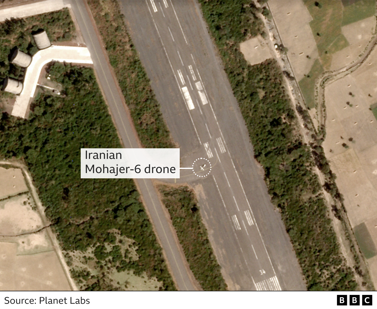 Satelitski posnetek iranskega drona na letališču Harar Meda
