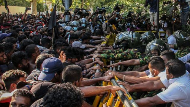 போராட்டம்