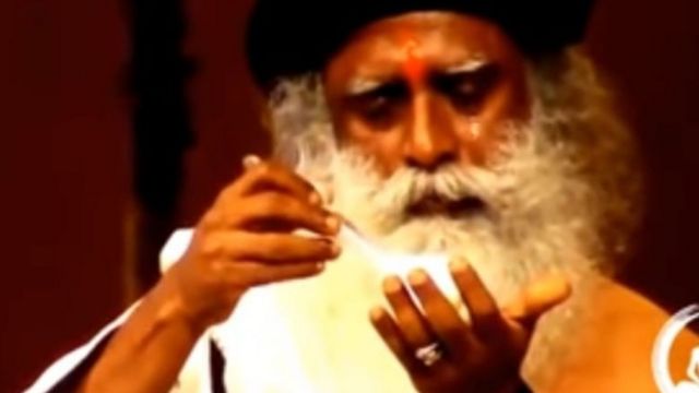 ஜக்கி வாசுதேவ்