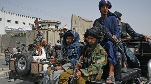 Chiến binh Taliban ở Kabul, hình chụp ngày 11/9