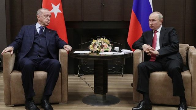 Erdoğan Soçi'de Putin'le görüştü