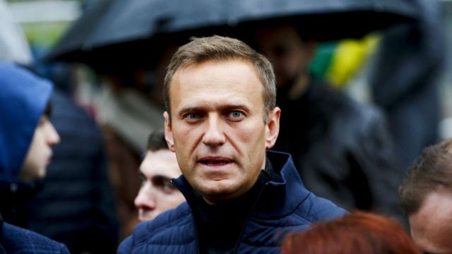 俄罗斯反对派人物阿列克谢·纳瓦尔尼（Alexei Navalny）疑似遭到"下毒"。