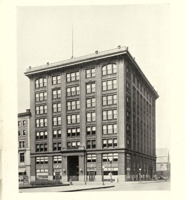 Facahada frontal de la sede de Indiana Bell Telephone Company