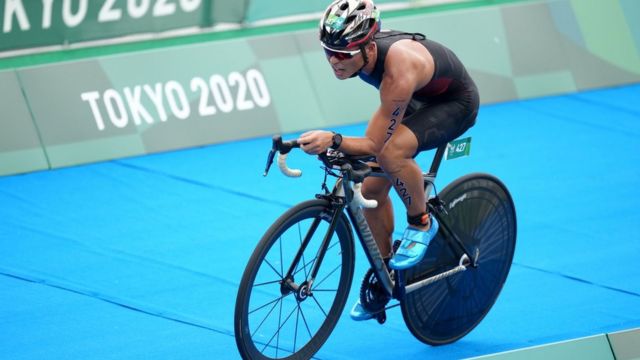 Japan's Hideki Uda competes in the Men's PTS4 Triathlon at the Odaiba Marine Park during day four of the Tokyo 2020 Paralympic Games in Japan. Picture date: Saturday August 28, 2021. PA Photo. See PA story PARALYMPICS Triathlon. Photo credit should read: John Walton/PA Wire.