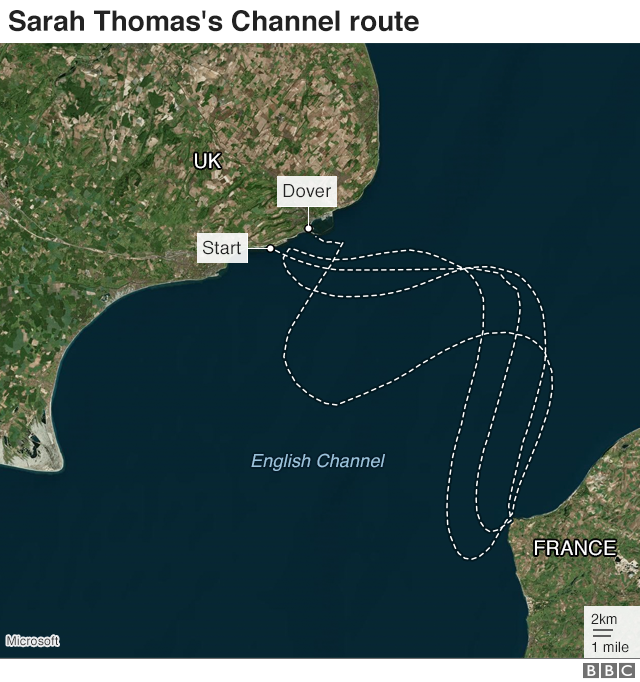 Sarah Thomas: Woman first to swim Channel four times non-stop - BBC News