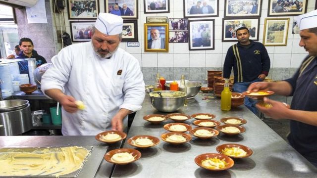 Restaurante de humus