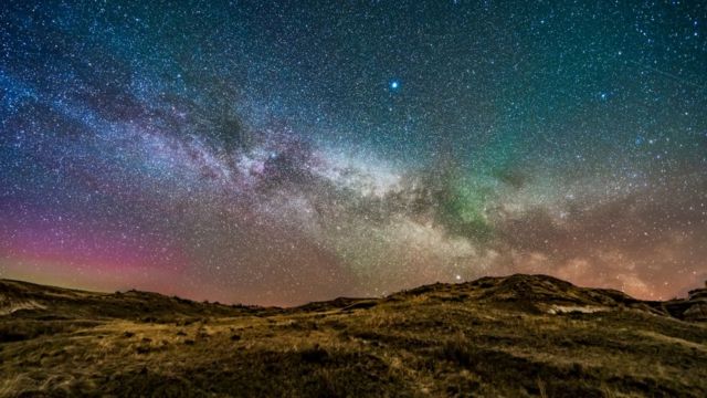 Karantina Virus Corona Menyebabkan Langit Malam Makin Cerah Senyuman Di Langit Fenomena Yang Tampak Di Wilayah Dekat Katulistiwa Bbc News Indonesia