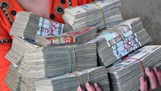 Доллар нархи кун сайин ошмоқда