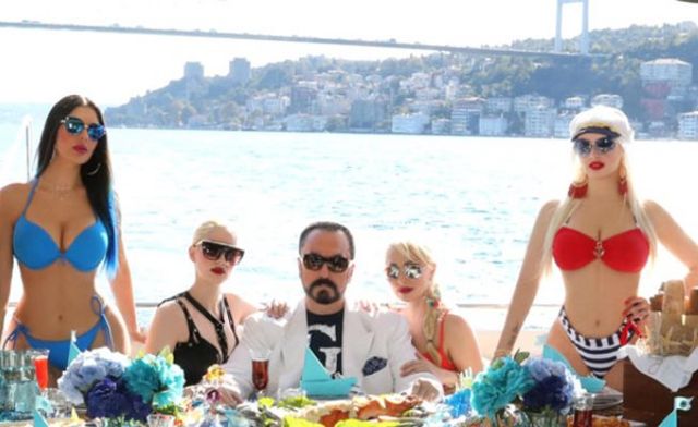 Adnan Oktar Davas Neden Tutukland Bug Ne Kadar A Lan Davalar Nas L