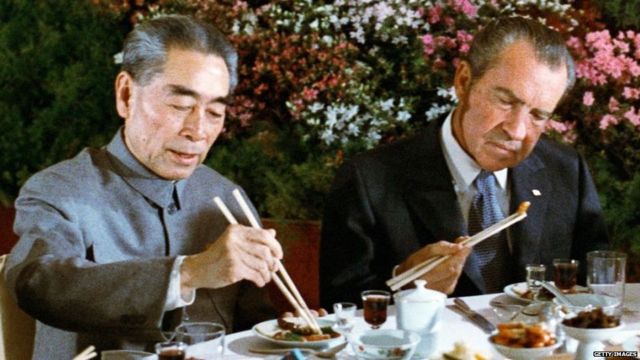امریکی صدر رچرڈ نکسن کی چین کے وزیراعظم چاؤ این لائی کے ساتھ شاندار ضیافت