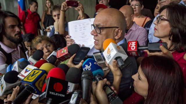 Oficialista Jorge Rodrígue