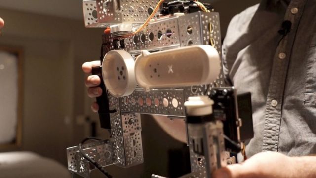 Робота можно использовать и с другими моделями сейфов