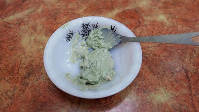 臭膏