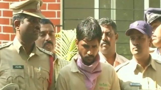 পুলিশের হাতে গ্রেফতার অভিযুক্ত কার্তিক