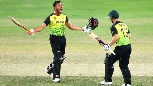 ஆஸ்திரேலியாவின் வேட் & ஸ்டாய்னிஸ்