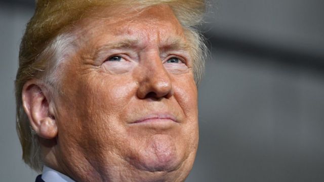 Президент Трамп на выступлении на нефтехимическом заводе возле Питтсбурга