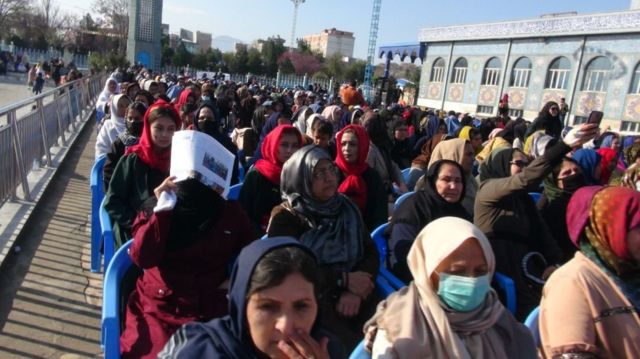 هزاران نفر در مراسم نوروزی در شهر مزار شریف حضور یافته بودند