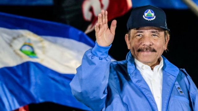 Elecciones en Nicaragua: cómo Daniel Ortega pasó de ser un revolucionario "de bajo perfil" a convertirse en el hombre fuerte del país por 20 años - BBC News Mundo