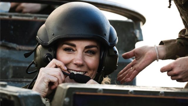 La duchesse de Cambridge rend visite au personnel de l'armée