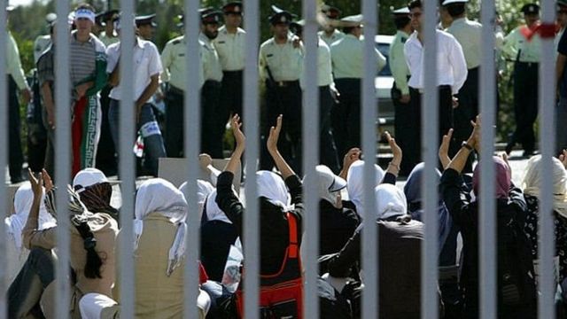 تلاش زنان ایرانی برای حضور در ورزشگاهها، بارها با ممانعت و مخالفت پلیس یا نهادهای دیگر روبهرو شده است.
