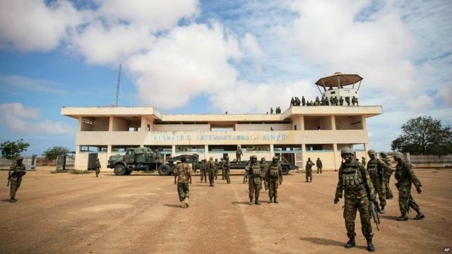 Ikibuga c'indege ca Kismayo kigenzugwa n'abasirikare