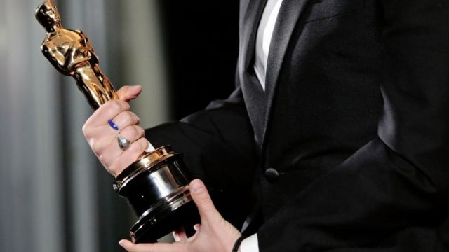 فلوريان زيلر بعد فوزه بجائزة أفضل سيناريو مقتبس عن فيلمه "الأب"